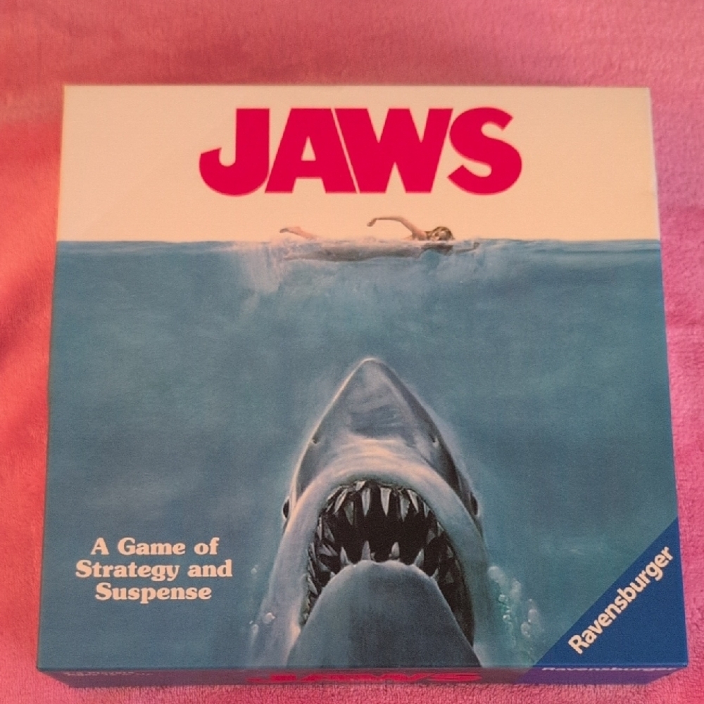 Ravensburger Jaws Board Game - Blue